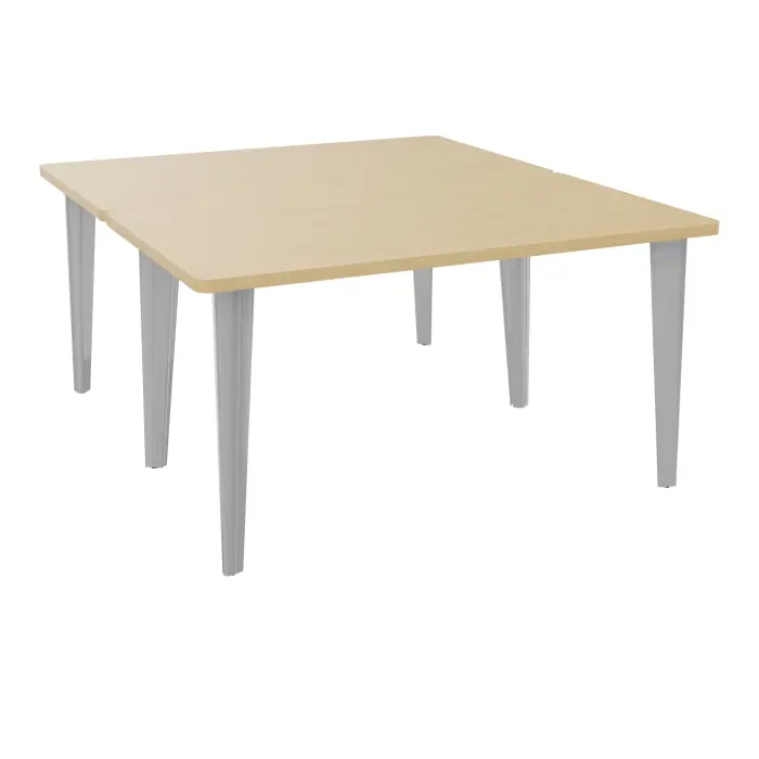 Table de 2 bureaux rectangulaires L140xP160 pré percés pour 2 obturateurs Chêne naturel sur piètement fixe dont 2 éléctrifiables métal lisse gris aluminium