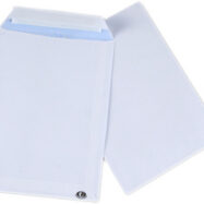 GPV Boîte de 250 pochettes vélin Blanc 90g C4 229x324mm auto-adhésives