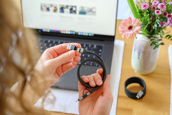 ANSMANN Câble magnétique charge et données 4en1, 1,2 m, noir – Image 4