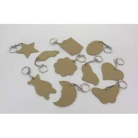 O COLOR Assortiment 10 porte-clés en bois : coeur, étoile, lune, rond …