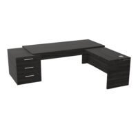 Table rectangulaire Kara sur caisson porteur 3 tiroirs L. 240 cm x 200. cm 2 tops mélamine chêne café avec retour aligné piètement panneau mélamine chêne café + voile de fond